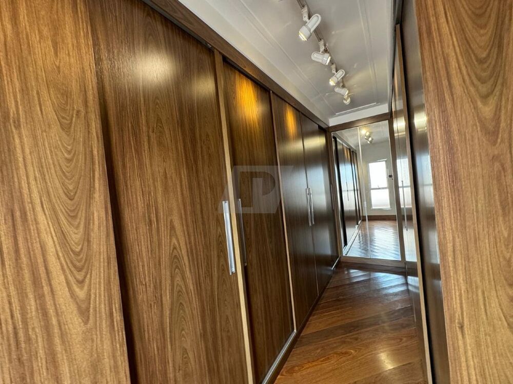 Casa de Condomínio à venda com 3 quartos, 433m² - Foto 6