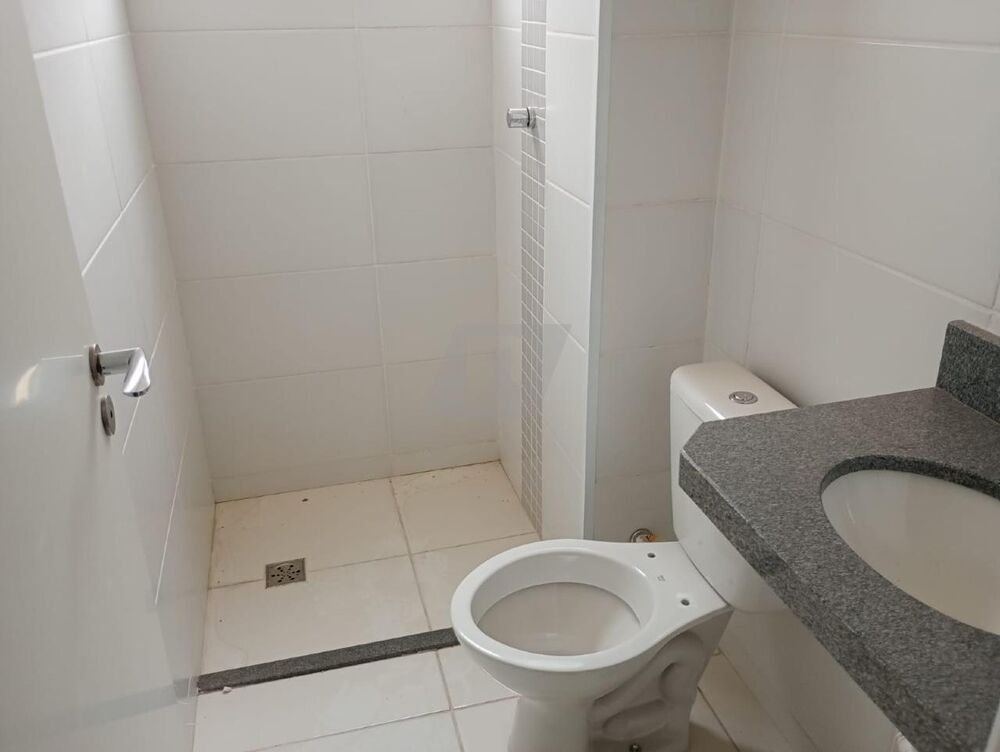 Apartamento para alugar com 3 quartos, 72m² - Foto 4