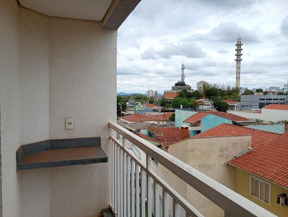 Apartamento para alugar com 3 quartos, 72m² - Foto 2