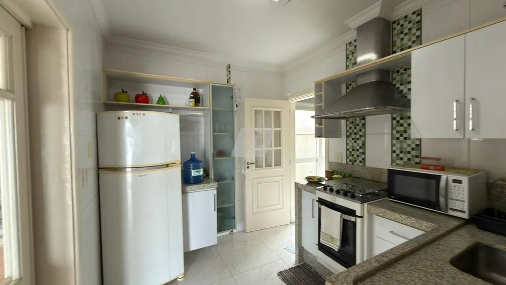 Casa, 3 quartos, 215 m² - Foto 7