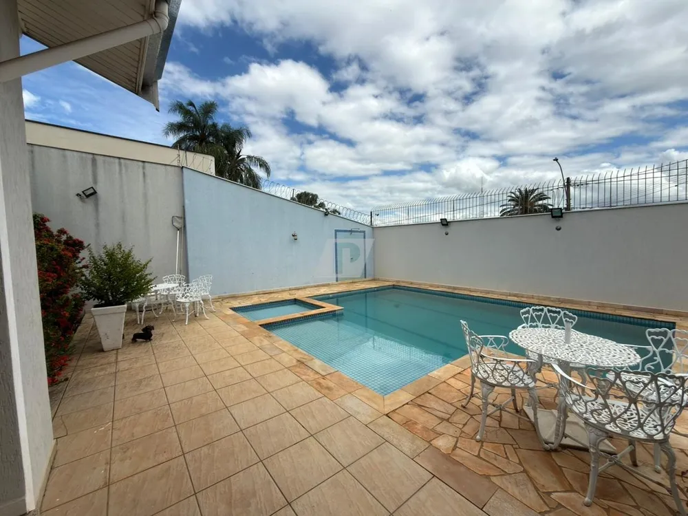 Casa, 3 quartos, 215 m² - Foto 13