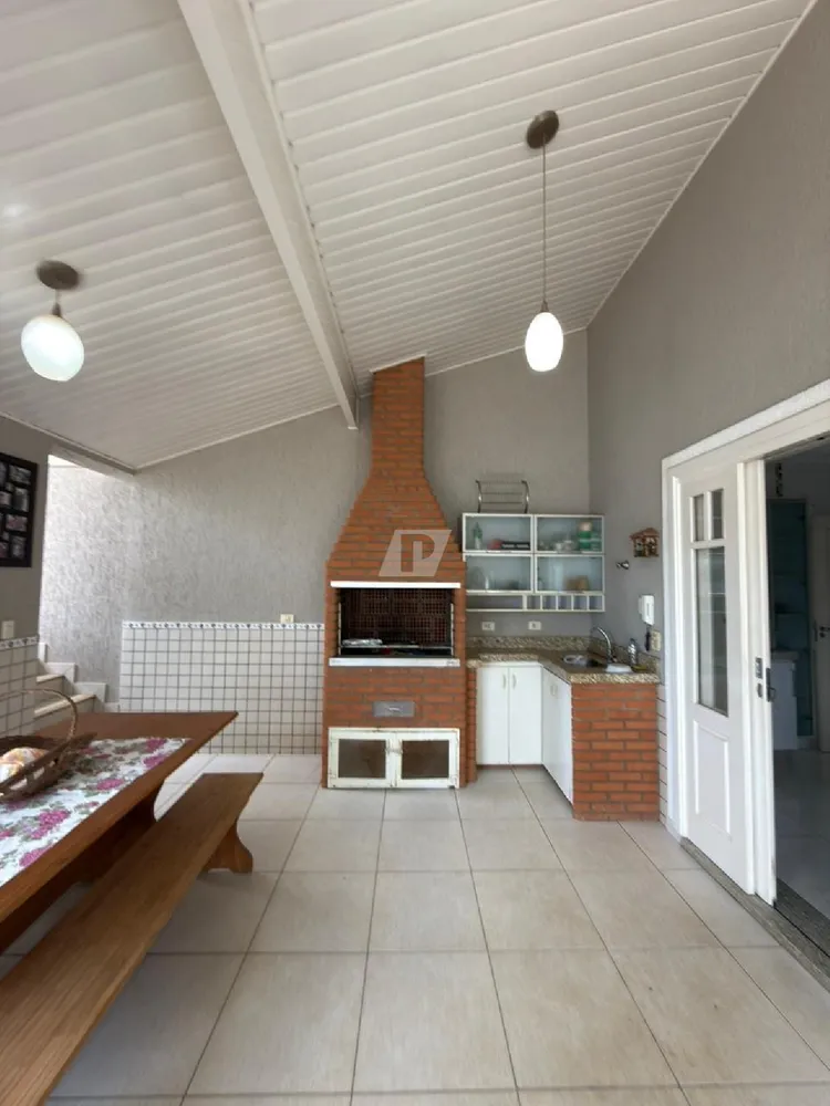 Casa, 3 quartos, 215 m² - Foto 10