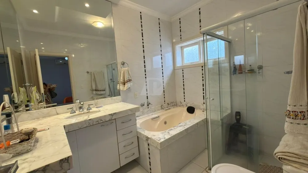 Casa, 3 quartos, 215 m² - Foto 15
