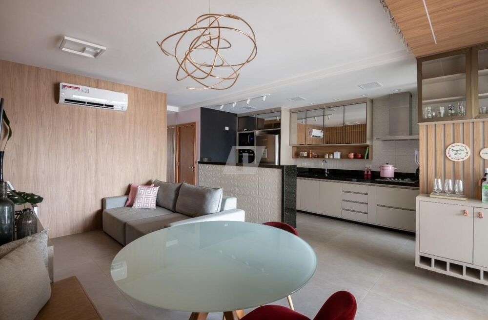 Apartamento à venda com 3 quartos, 103m² - Foto 2