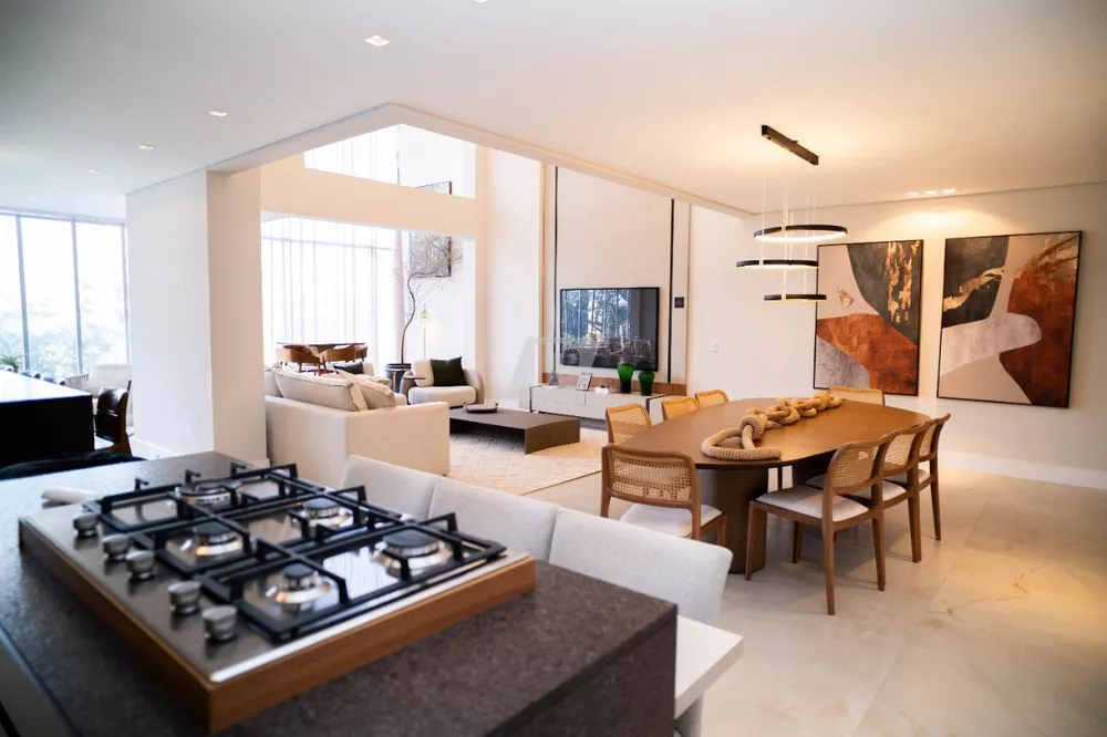 Apartamento, 4 quartos, 244 m² - Foto 2