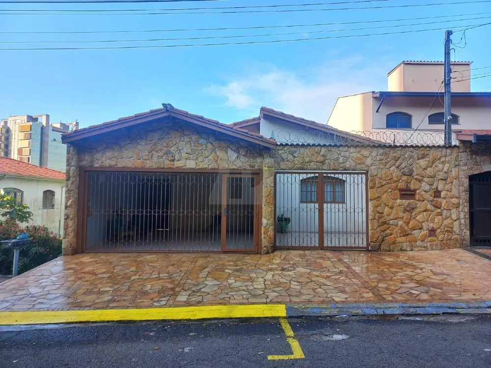 Casa, 3 quartos, 240 m² - Foto 1