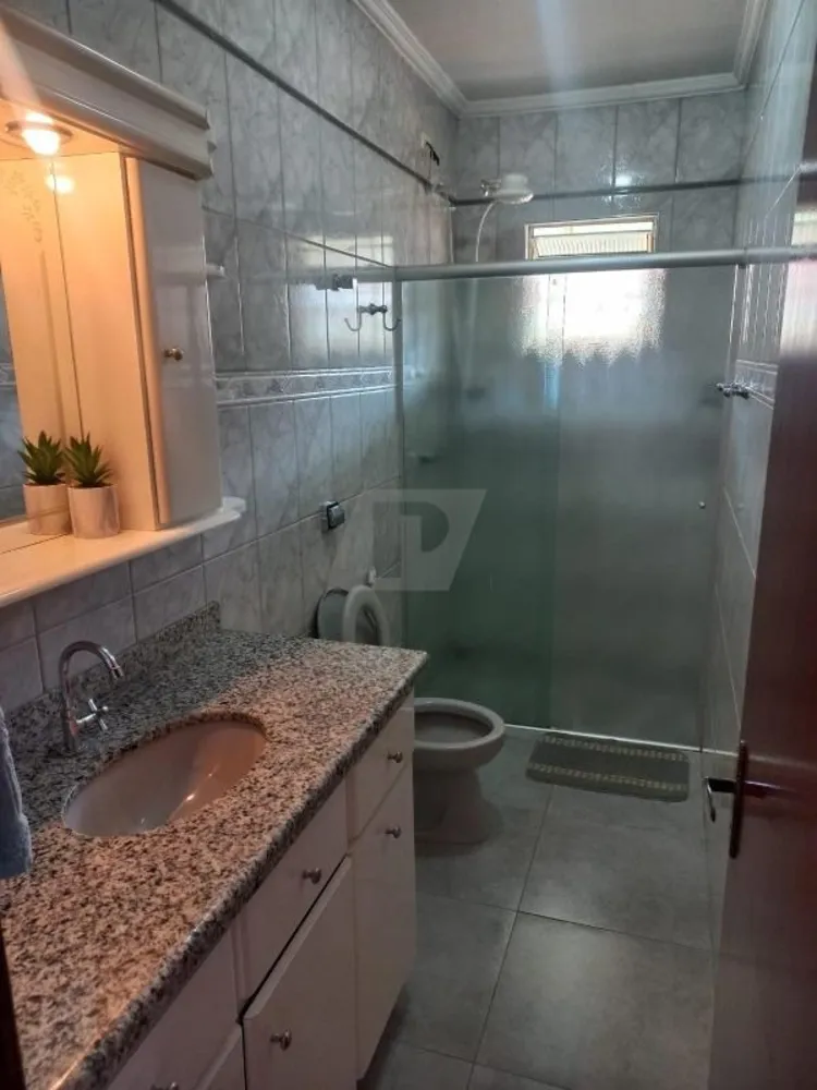 Casa, 3 quartos, 240 m² - Foto 12