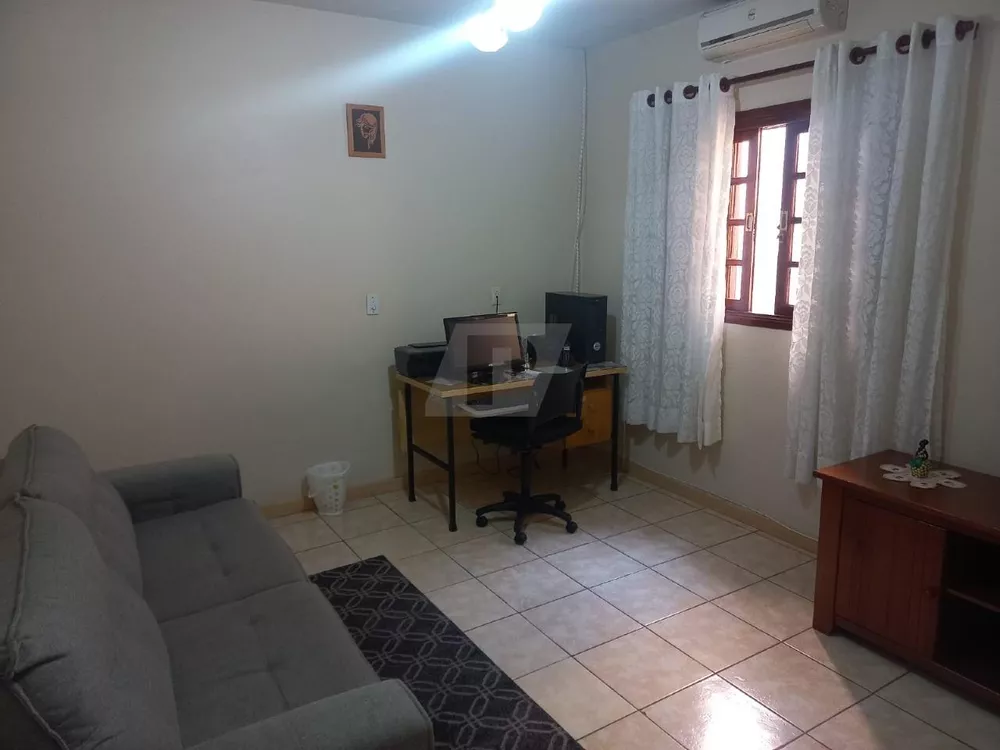 Casa, 3 quartos, 240 m² - Foto 5