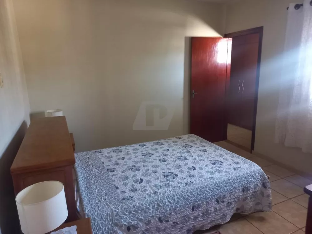 Casa, 3 quartos, 240 m² - Foto 6