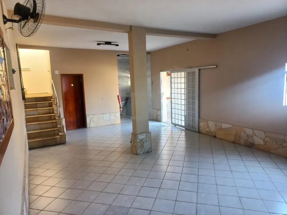Casa, 3 quartos, 240 m² - Foto 18