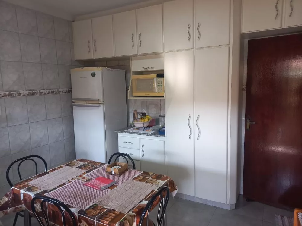 Casa, 3 quartos, 240 m² - Foto 4