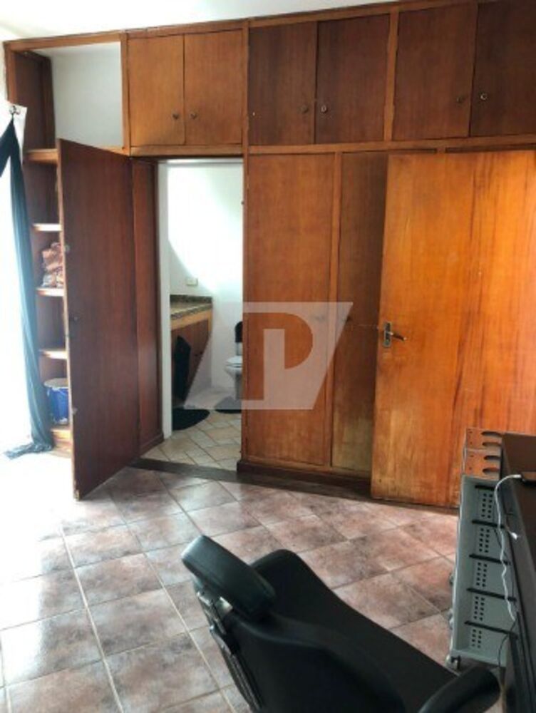 Prédio Inteiro à venda e aluguel com 5 quartos, 215m² - Foto 2