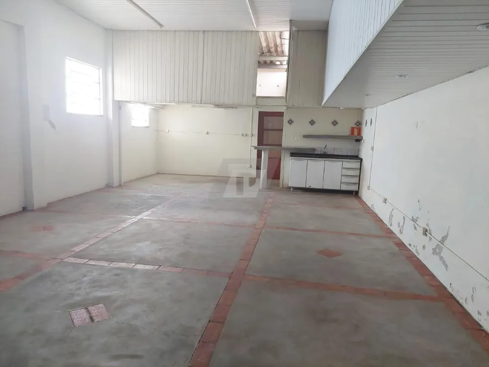 Depósito-Galpão, 372 m² - Foto 2