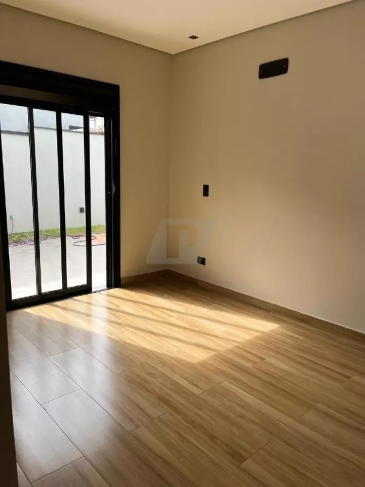 Casa, 3 quartos, 194 m² - Foto 2