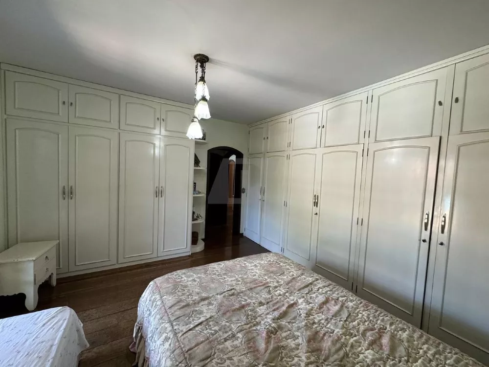 Casa, 4 quartos, 375 m² - Foto 3