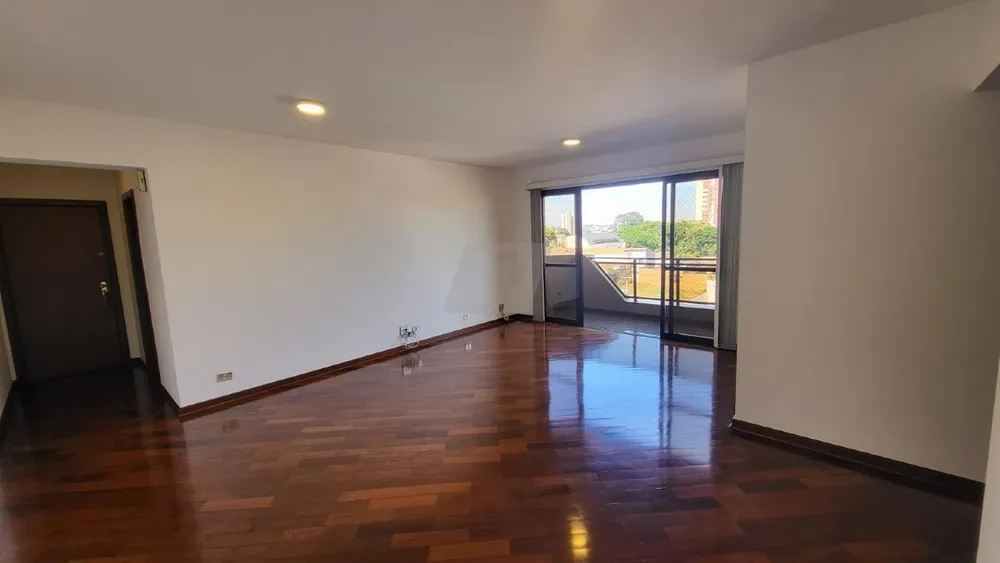 Apartamento, 3 quartos, 130 m² - Foto 2
