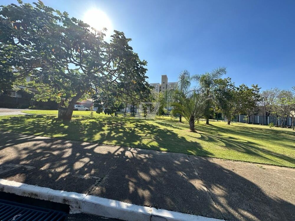 Casa de Condomínio à venda e aluguel com 3 quartos, 300m² - Foto 7