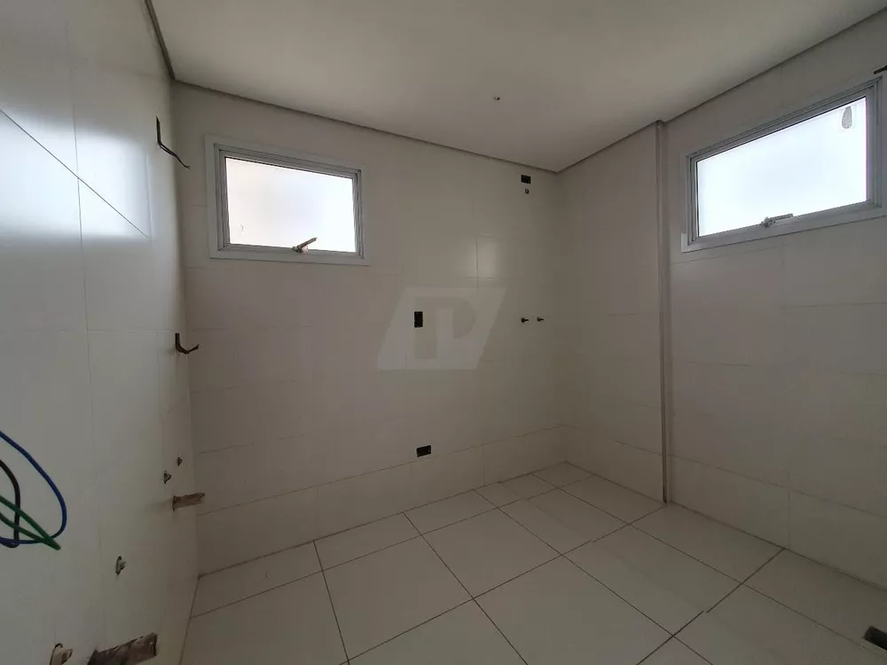 Apartamento, 3 quartos, 164 m² - Foto 1