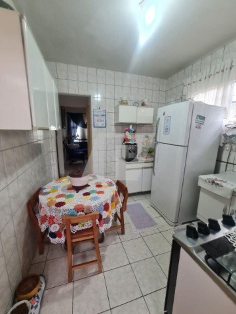 Casa, 2 quartos, 200 m² - Foto 2