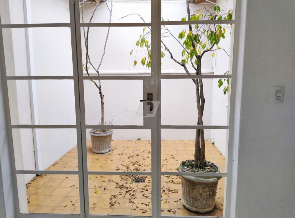 Prédio Inteiro à venda e aluguel, 261m² - Foto 1