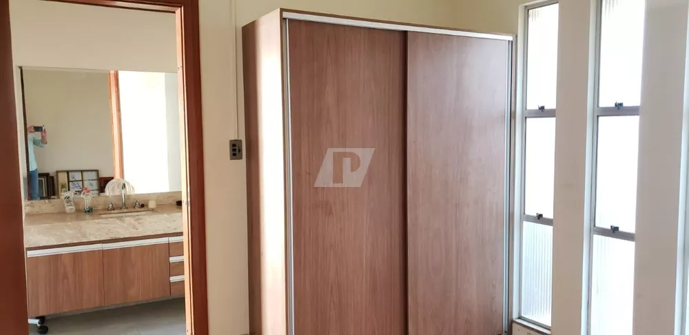 Casa, 4 quartos, 490 m² - Foto 4