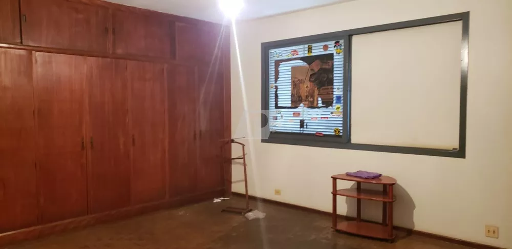 Casa, 4 quartos, 490 m² - Foto 1