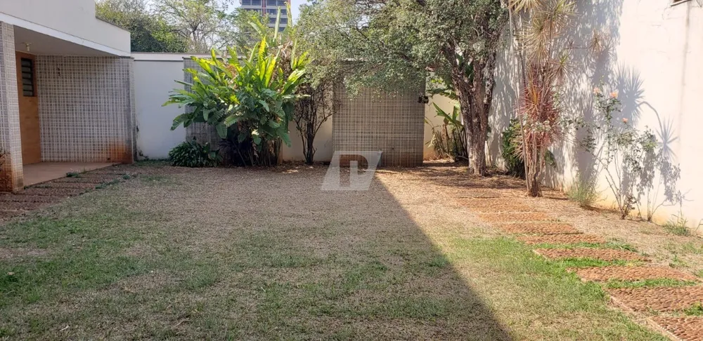 Casa, 4 quartos, 490 m² - Foto 1