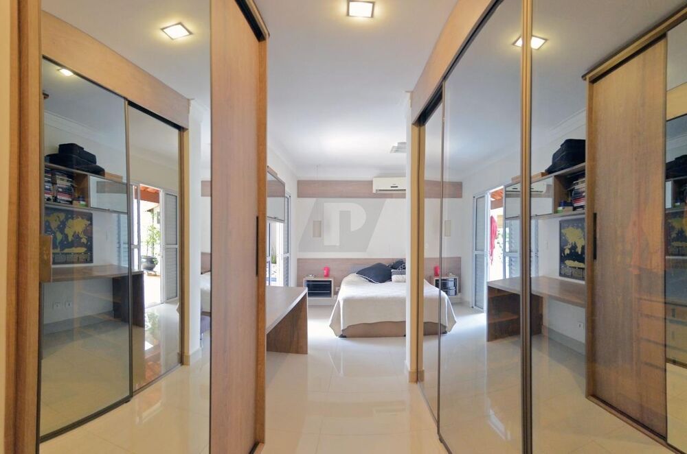Casa, 3 quartos, 230 m² - Foto 13