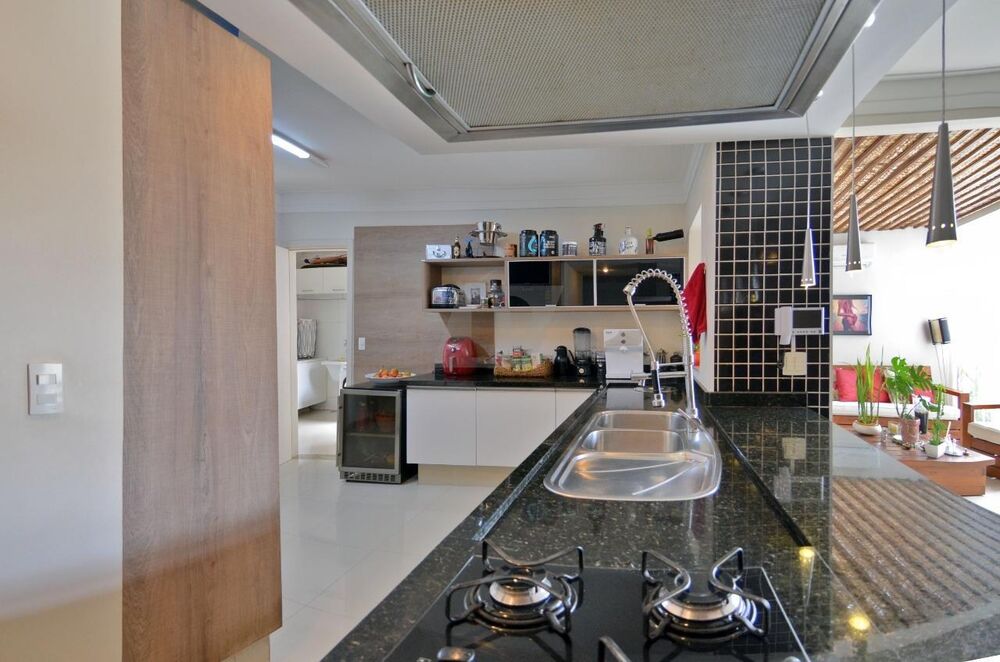 Casa, 3 quartos, 230 m² - Foto 2