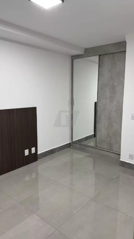 Apartamento, 3 quartos, 100 m² - Foto 2