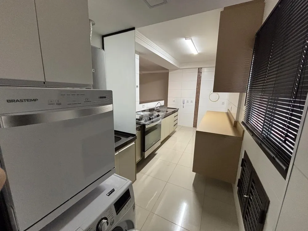 Apartamento, 3 quartos, 100 m² - Foto 2