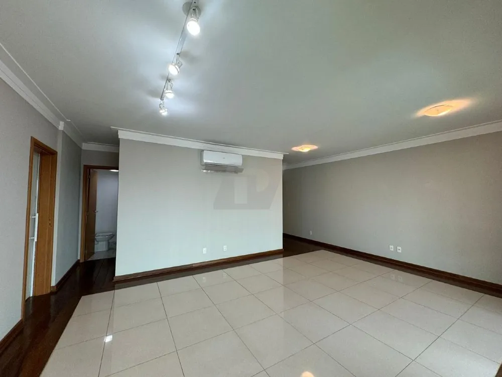 Apartamento, 3 quartos, 140 m² - Foto 3