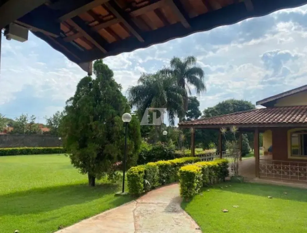 Chácara, 3 quartos, 3258 m² - Foto 3