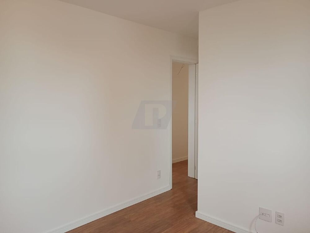 Apartamento para alugar com 3 quartos, 72m² - Foto 4