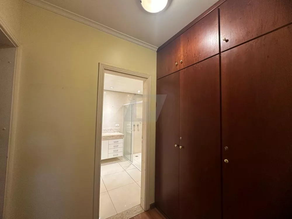 Apartamento, 3 quartos, 218 m² - Foto 5
