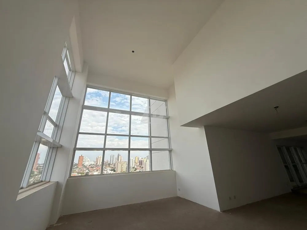 Apartamento, 3 quartos, 202 m² - Foto 1