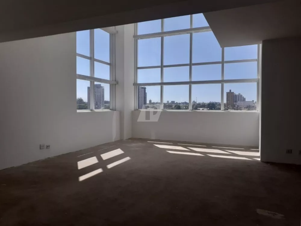 Apartamento, 3 quartos, 202 m² - Foto 1