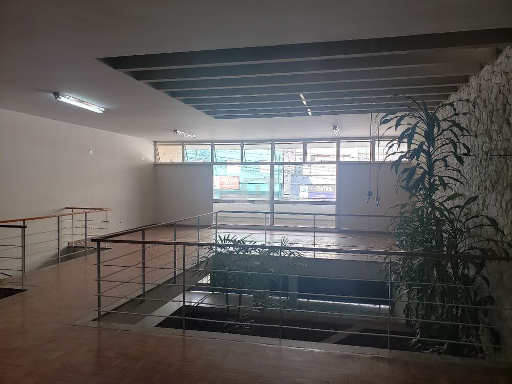 Prédio Inteiro - Foto 2