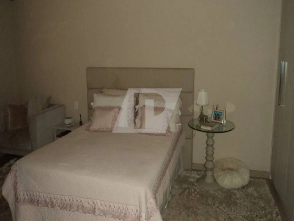 Casa, 4 quartos, 256 m² - Foto 11
