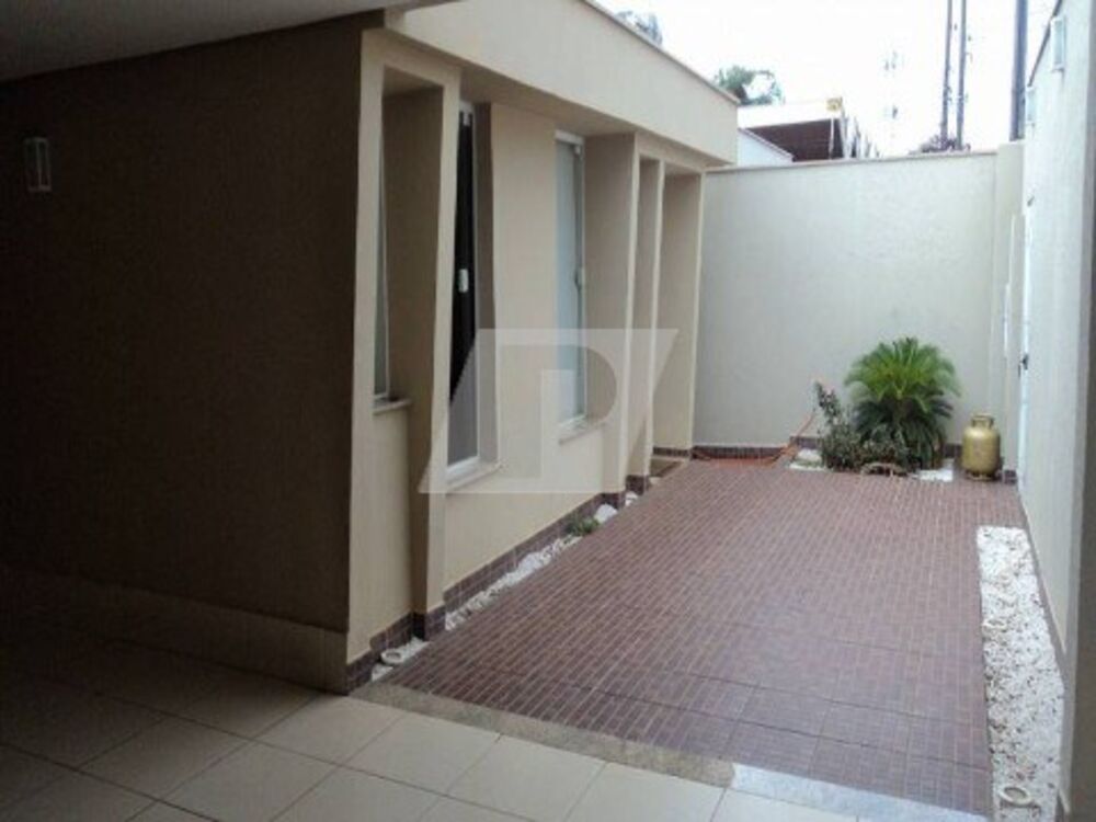 Casa, 4 quartos, 256 m² - Foto 8