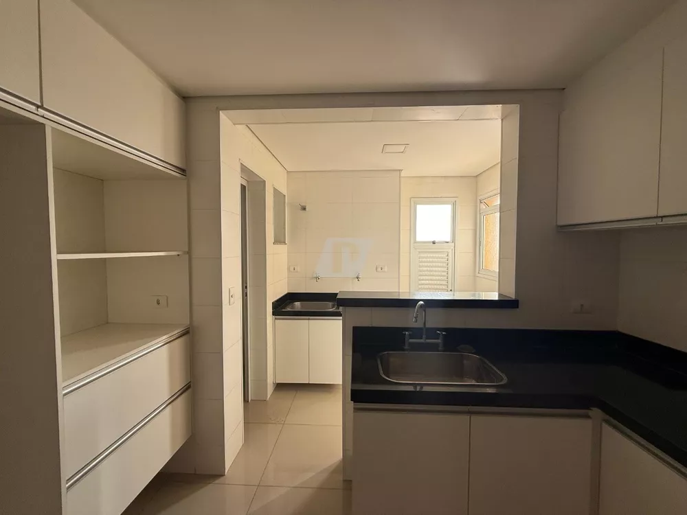Apartamento, 3 quartos, 118 m² - Foto 2