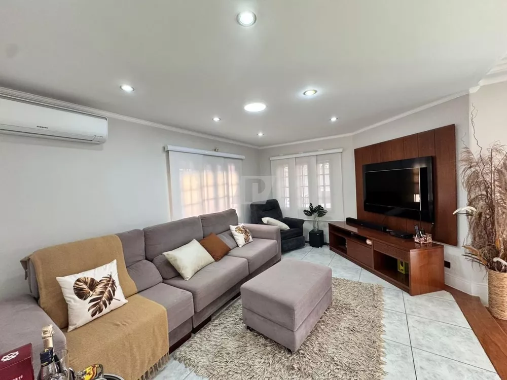 Casa, 3 quartos, 374 m² - Foto 2
