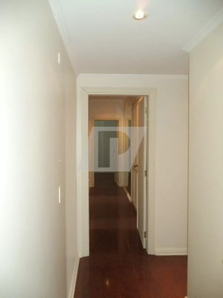 Apartamento, 3 quartos, 250 m² - Foto 2