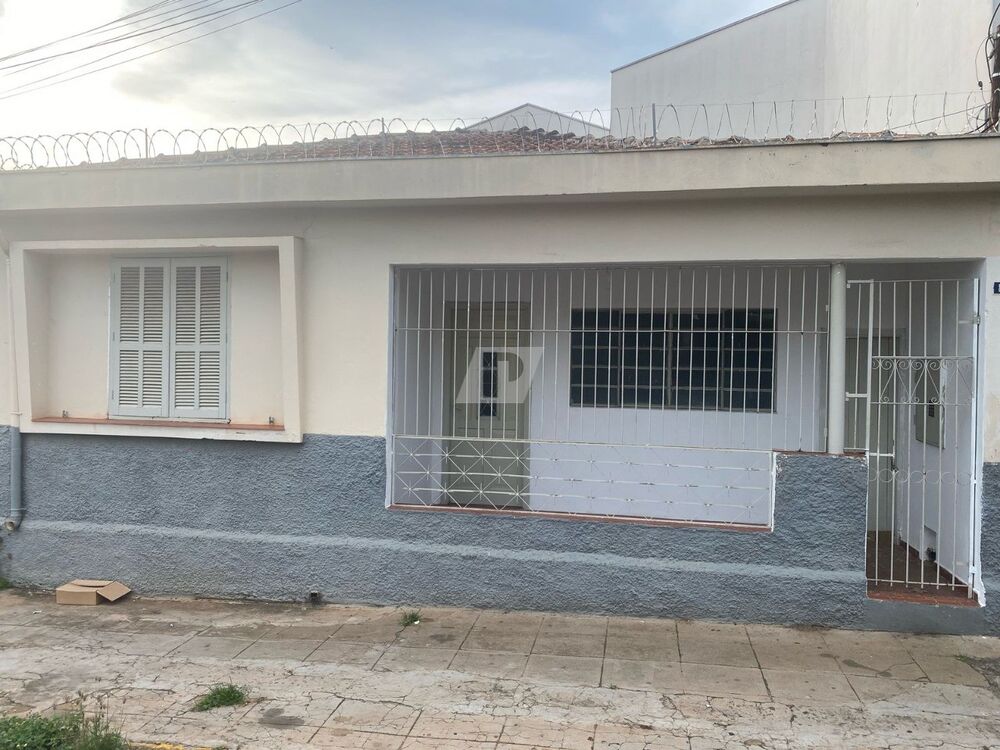 Casa para alugar com 2 quartos, 77m² - Foto 1