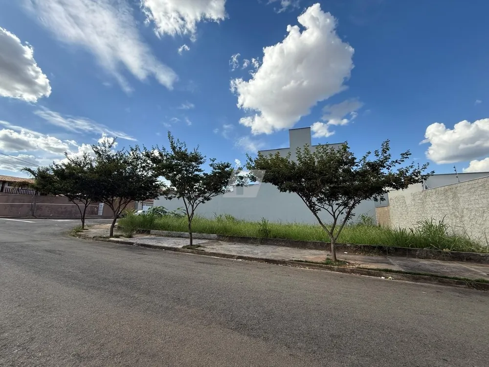 Terreno, 271 m² - Foto 1