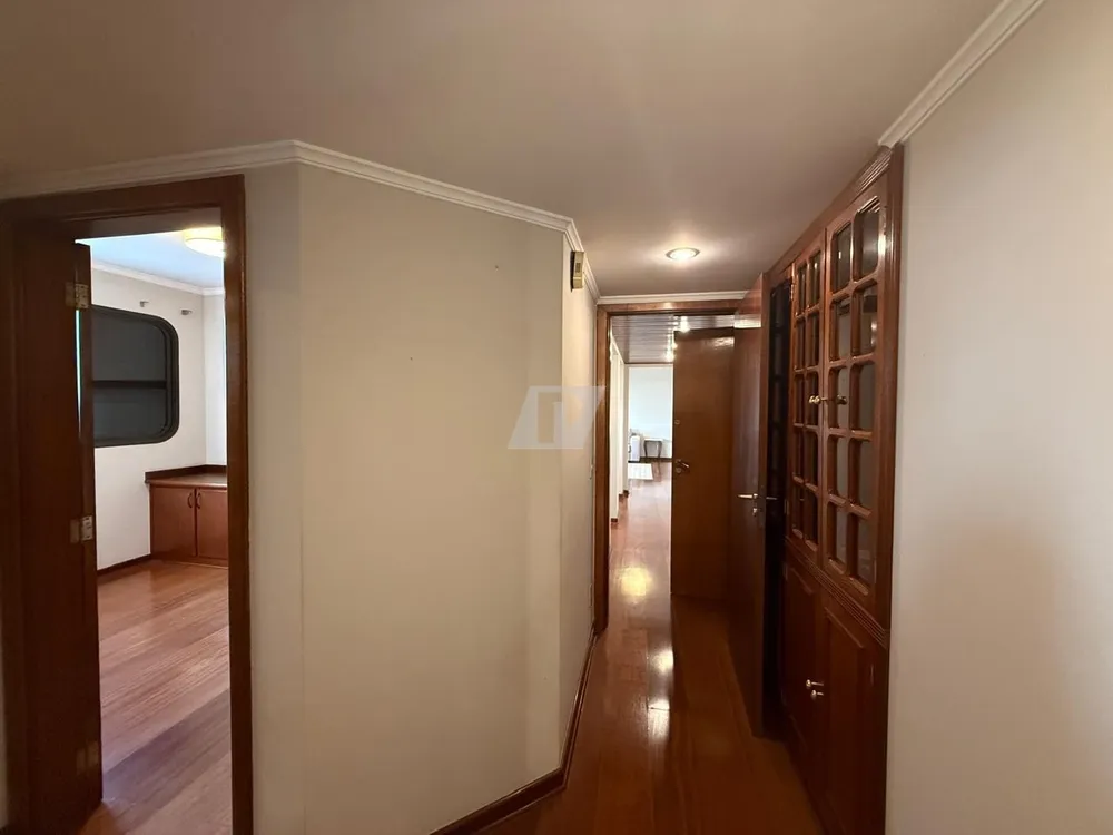 Apartamento, 4 quartos, 224 m² - Foto 8