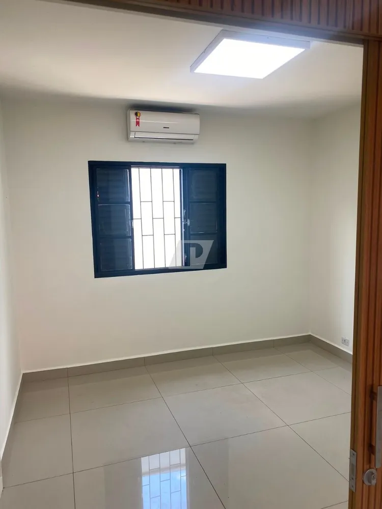 Casa, 4 quartos, 200 m² - Foto 9