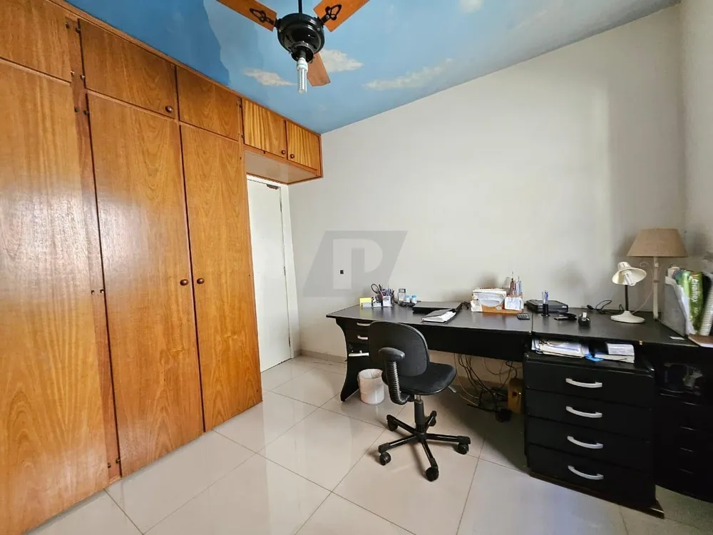 Casa, 5 quartos, 268 m² - Foto 10