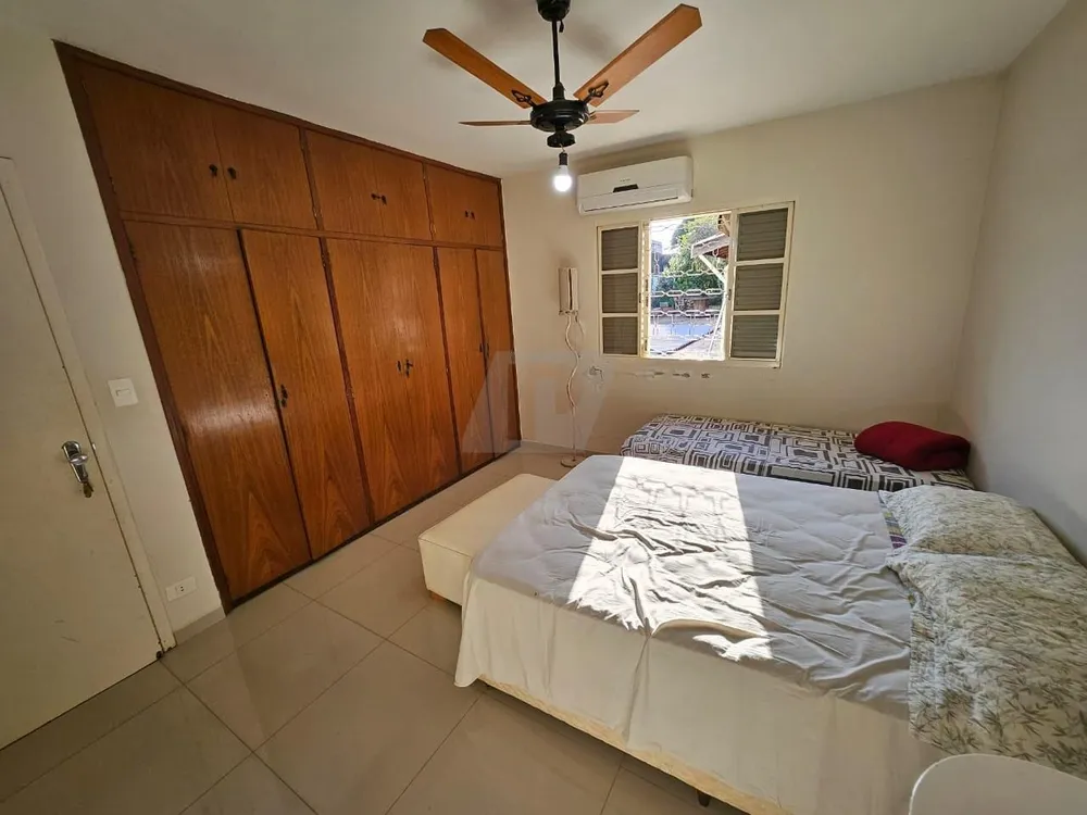 Casa, 5 quartos, 268 m² - Foto 11