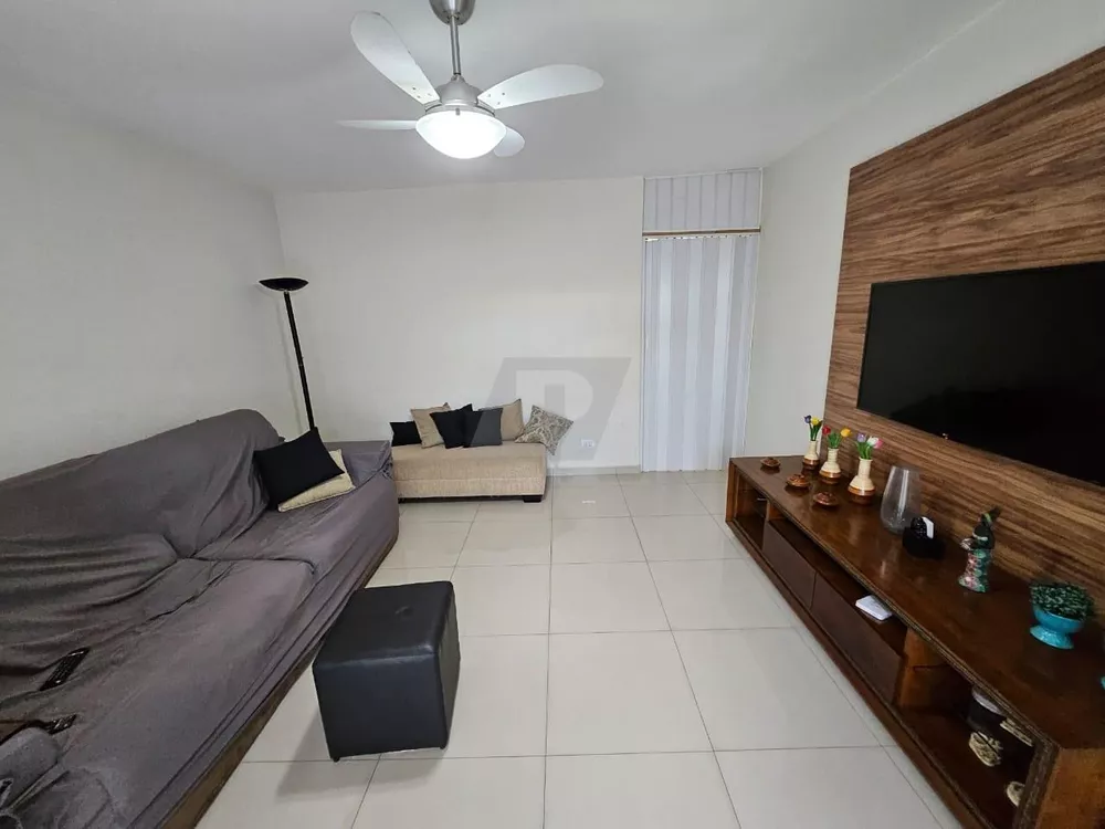 Casa, 5 quartos, 268 m² - Foto 3